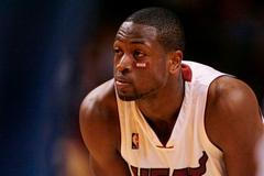 Rozčilovat Dwayne Wadea se nevyplácí.