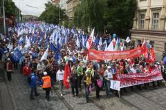 Demonstrace odborů v Praze