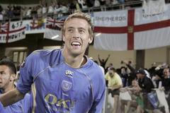 Peter Crouch zařídil postup Portsmouth