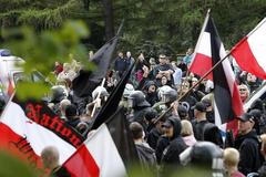 Sraz neonacistů v Hamburku