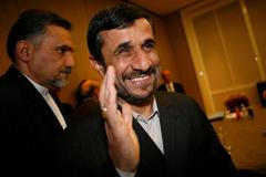 Mahmúd Ahmadínežád