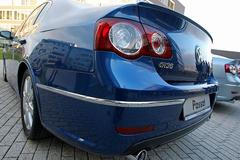 Policie převzala nové vozy Volkswagen Passat R36