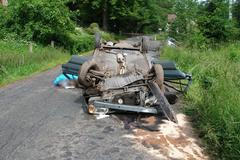 Muž zemřel při srážce v kradeném autě