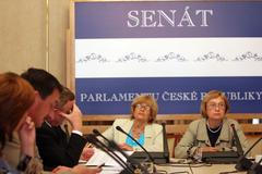 Senátní výbor pro sociální věci a zdravotnictví