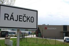 Továrna Celestica v Ráječku