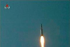 Severokorejská raketa dlouhého doletu Taepodong-2