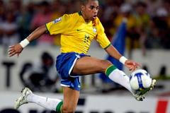Brazílie - Paraguay: Robinho