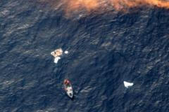 Brazilské námořnictvo se pokouší vylovit z oceánu trosky airbusu