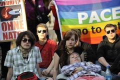 Demonstrace proti NATO