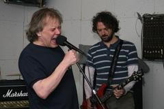 Monkey Business - Cirkus totality