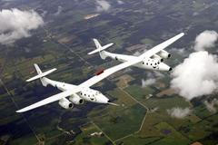 Letadlo Branson vesmír 4