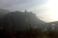 Podzimní mlha u hradu Střekov