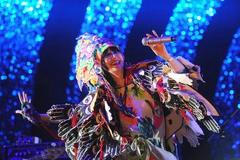 Karen O, Yeah Yeah Yeahs