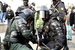 Slovenská policie zasahuje proti radikálům