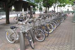 Systém půjčovacích kol Velib v Paříži