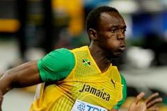 Bolt při běhu na 200 metrů