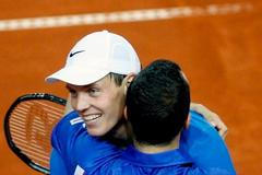 Čeští tenisté Radek Štěpánek a Tomáš Berdych v Chorvatsku slaví postup do finále Davis Cupu