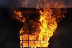 Požár neobydlené budovy v Hradci Králové