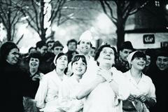 Oslavy hokejového vítězství nad SSSR na Václavském náměstí v roce 1969