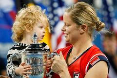 Kim Clijstersová s dcerou