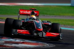 Lewis Hamilton v Abú Zabí