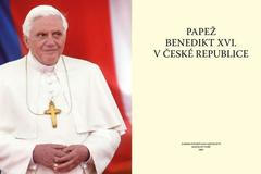 Kniha o návštěvě papeže