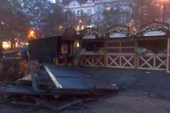 Na vánočním trhu v Praze vybuchla propanbutanová lahev