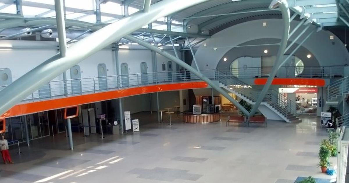 Letiště Karlovy Vary podle Babiše přejde pod armádu, hejtmanství o tom jedná