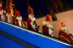 Santa Klaus jezdí metrem