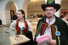 Poslanci a poslankyně schůzují