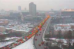 Kolona na Nuselském mostě