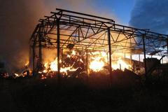 Požár stohu ve Staré Bělé