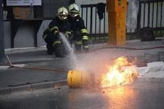Na křižovatce ve Zlíně hořela propanbutanová lahev
