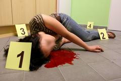 Oběť, zabitá, zavražděná, vražda, krev, mrtvola, nebožtík, útok, kriminalita