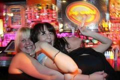 Oslavy v britských barech