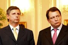 Předseda Paroubek a premiér Fischer