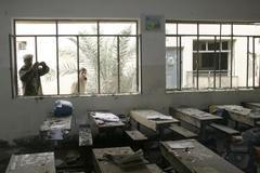 Irák škola výbuch