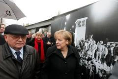 Merkelová a Gorbačov