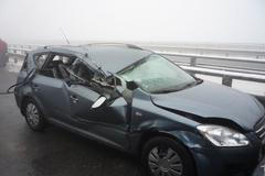 D1 blokovala další hromadná nehoda, srazilo se 11 aut