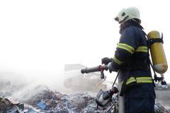 Požár návěsu zablokoval silnici R52