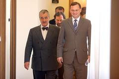 Koaliční jednání poprvé ve třech