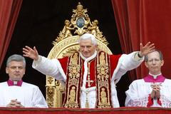 Papež Benedict XVI. při Urbi et Orbi