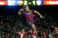Carles Puyol slaví gól Barcelony
