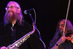 Plastic People křtí Masku za maskou