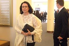 Sněmovna se poprvé schází