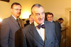 Koaliční jednání poprvé ve třech