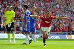 Community Shield 2010: Hernandez (Manchester United)