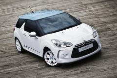 1 Auto roku - Citroën DS3