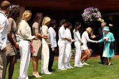 Královna Alžběta II. ve Wimbledonu