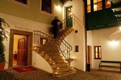 Hotel U Zlaté studně